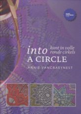 9789492763013 Vancraeynest Annie - INTO A CIRCLE