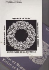 Kantcentrum  - Pakket Wegwijs in Kant + Kant uit Brugse Kerken en Kloosters